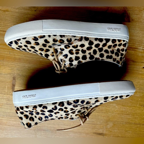 Maruti Brazz leopard sneakers - Picture 7 of 12